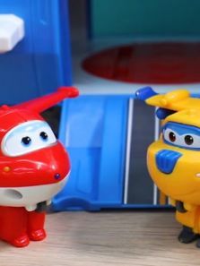 派可猫玩具飞侠变形玩具屋动漫